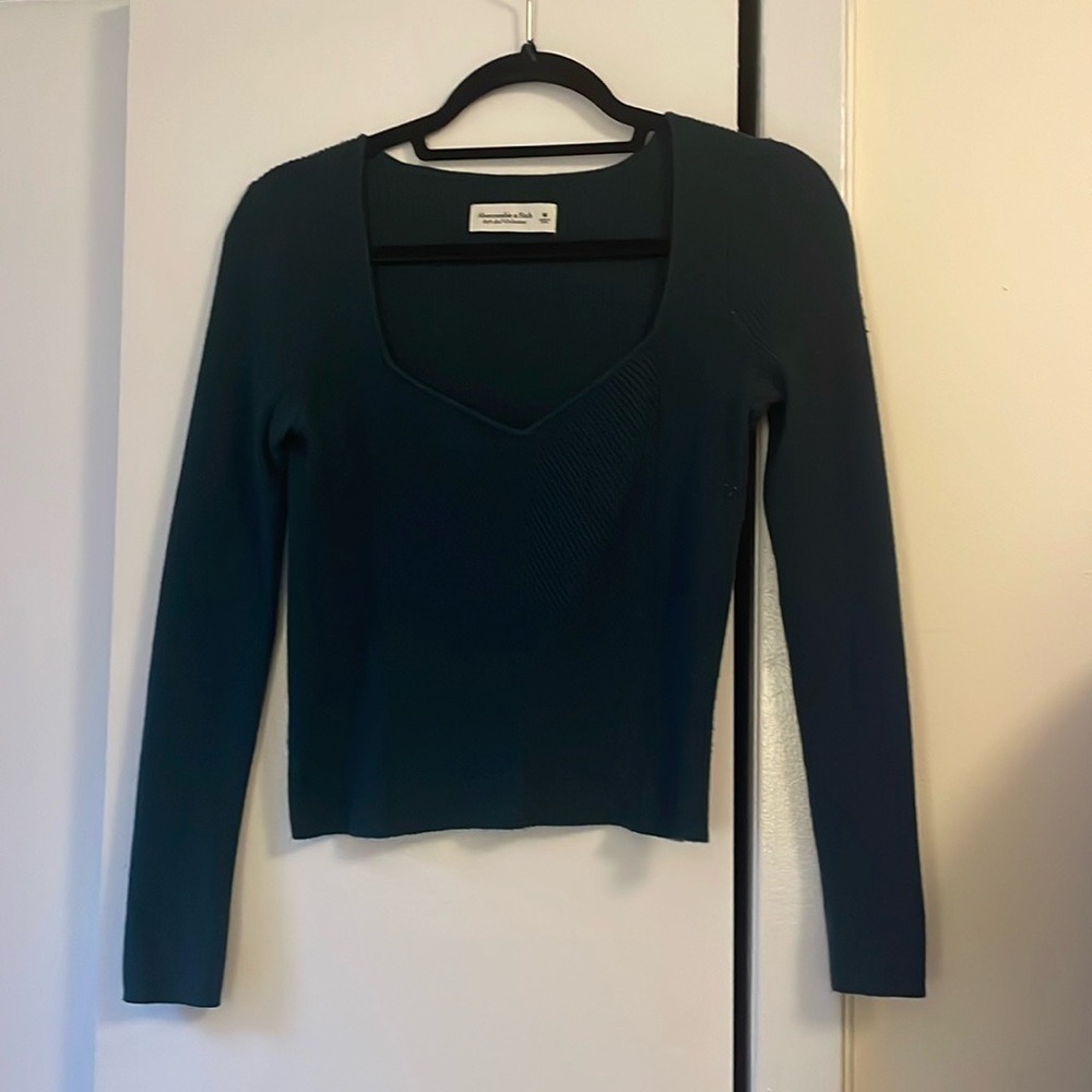 Abercrombie & Fitch Ribbed Knit Long Sleeve Top